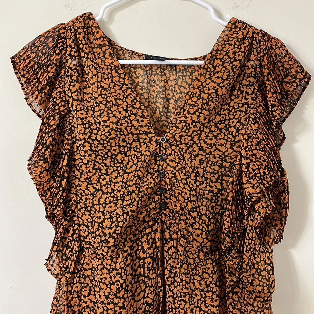Topshop Animal Print Sheer Plisse Top Size 6 - Picture 2 of 8